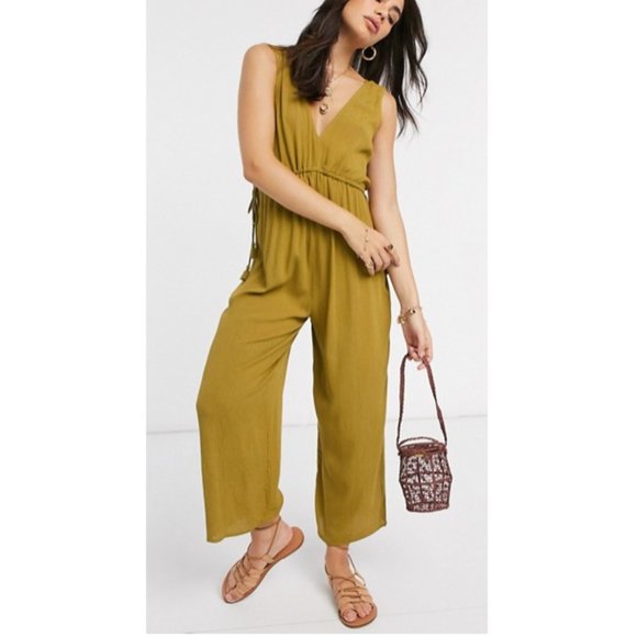 SOLD - **NWT** ASOS DESIGN Wide Leg Khaki Jumpsuit - Picture 1 of 4